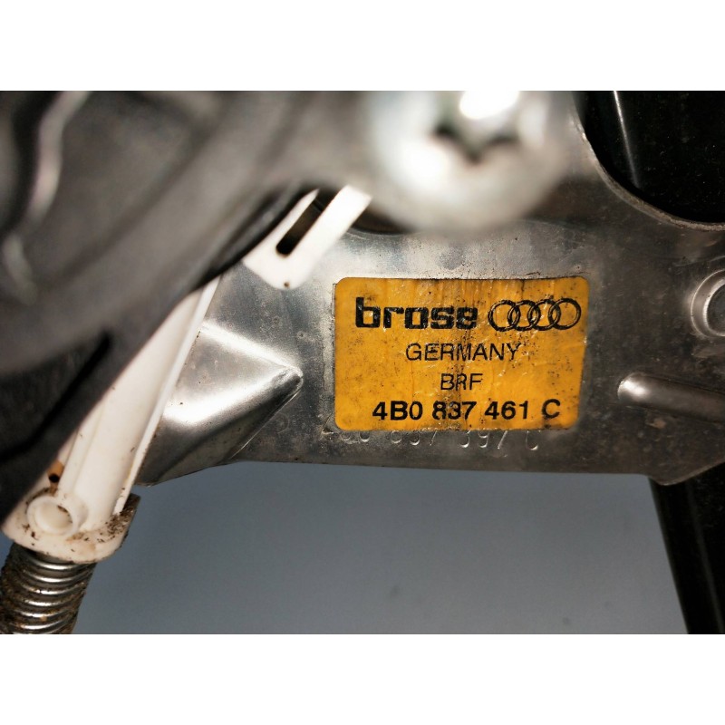 Recambio de elevalunas delantero izquierdo para audi allroad quattro (4b5) 2.5 tdi (132kw) referencia OEM IAM 4B0959801E 4B08374