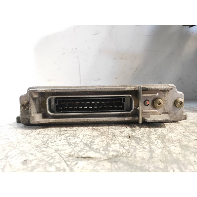 Recambio de centralita motor uce para renault clio ii fase i (b/cbo) 1.9 d referencia OEM IAM R04080009F 7700104956 7700111205 L