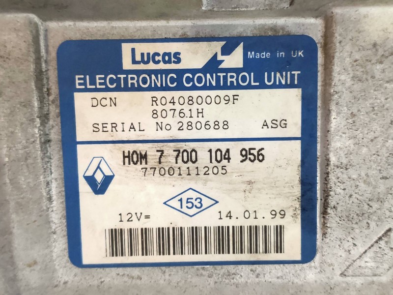 Recambio de centralita motor uce para renault clio ii fase i (b/cbo) 1.9 d referencia OEM IAM R04080009F 7700104956 7700111205 L