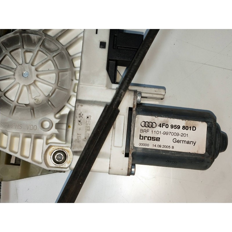 Recambio de elevalunas delantero izquierdo para audi a6 berlina (4f2) 3.2 v6 24v fsi referencia OEM IAM 4F0959801D  