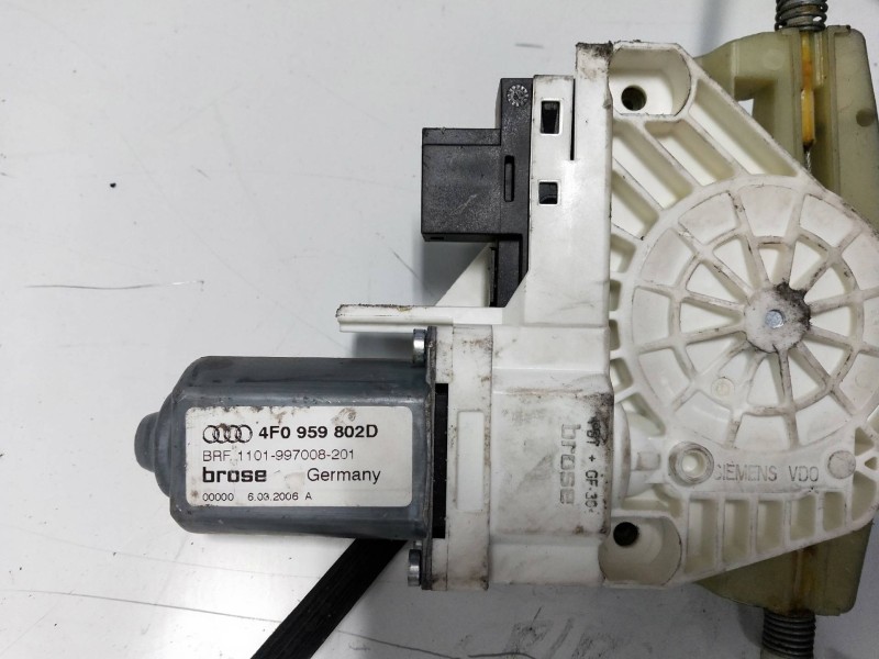 Recambio de elevalunas delantero derecho para audi a6 berlina (4f2) 2.0 16v tfsi referencia OEM IAM 4F0595802D 4F0837462C 
