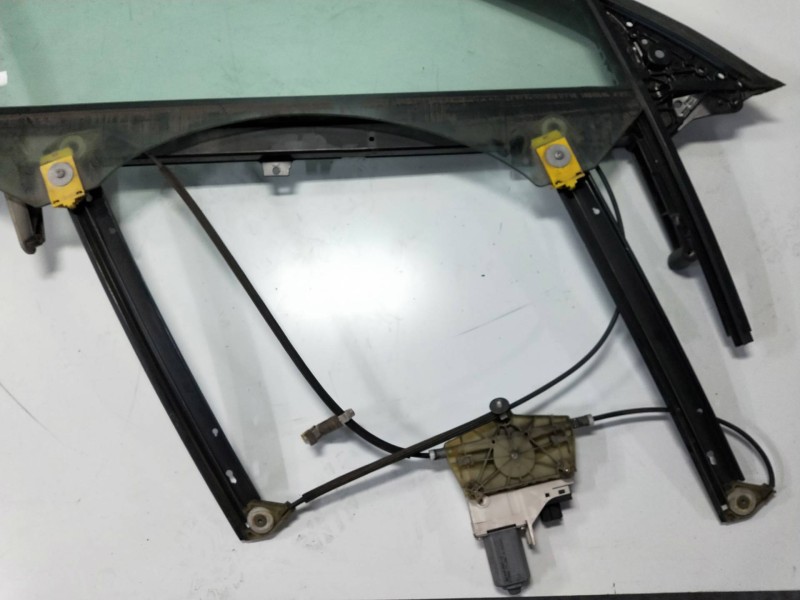 Recambio de elevalunas delantero derecho para audi a6 avant (4f5) referencia OEM IAM 4F0959802B 4F0837461A  Recambio de elevalunas delantero derecho para audi a6 avant (4f5) referencia OEM IAM 4F0959802B 4F0837461A