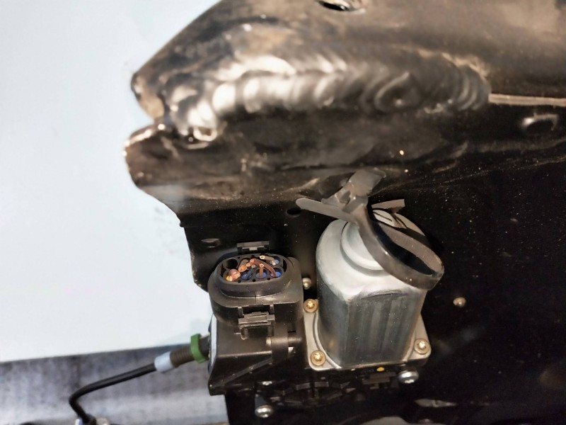 Recambio de elevalunas delantero derecho para audi a8 (d2) 4.2 quattro referencia OEM IAM 8D0837398B  