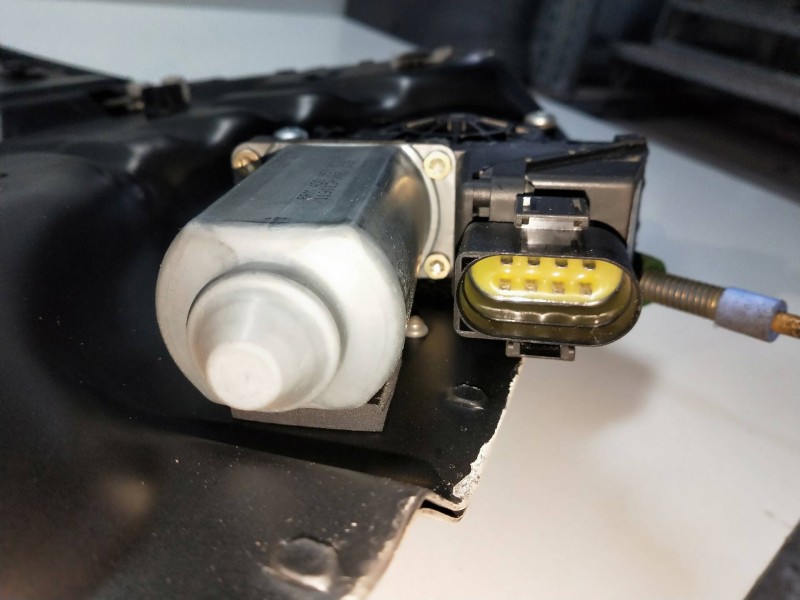 Recambio de elevalunas trasero izquierdo para audi s8 (d2) 4.2 v8 40v referencia OEM IAM 4D0959801F  