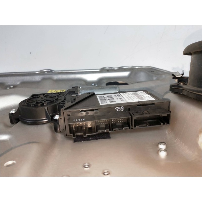 Recambio de elevalunas trasero izquierdo para audi a8 (4e2) 6.0 w12 48v cat (bht) referencia OEM IAM 4E0959801C  4P