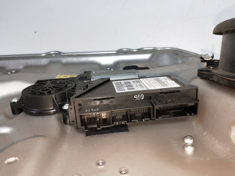 Recambio de elevalunas trasero izquierdo para audi a8 (4e2) 6.0 w12 48v cat (bht) referencia OEM IAM 4E0959801C  4P