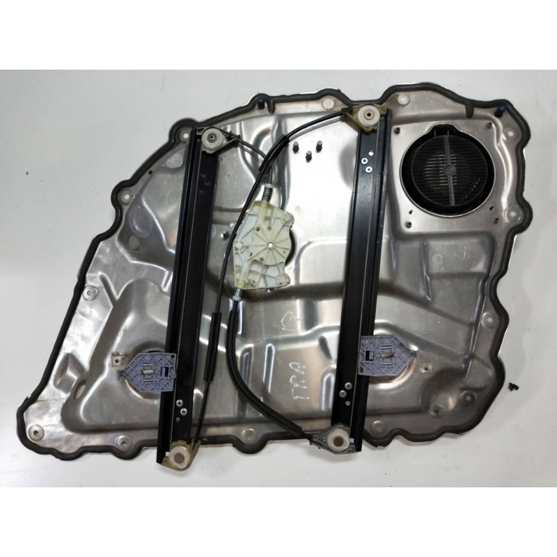Recambio de elevalunas trasero izquierdo para audi a8 (4e2) 6.0 w12 48v cat (bht) referencia OEM IAM 4E0959801C  4P