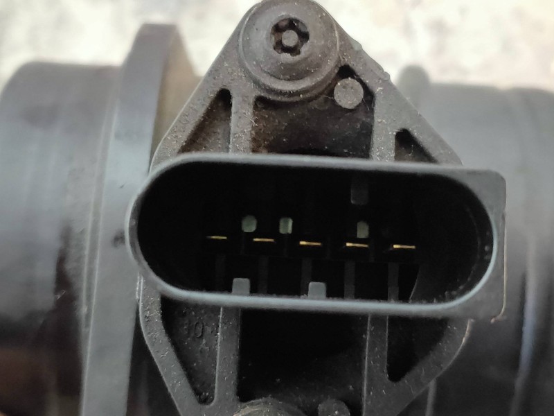 Recambio de caudalimetro para volkswagen t5 transporter/furgoneta caja cerrada, techo elevado referencia OEM IAM 0281002531  BOS