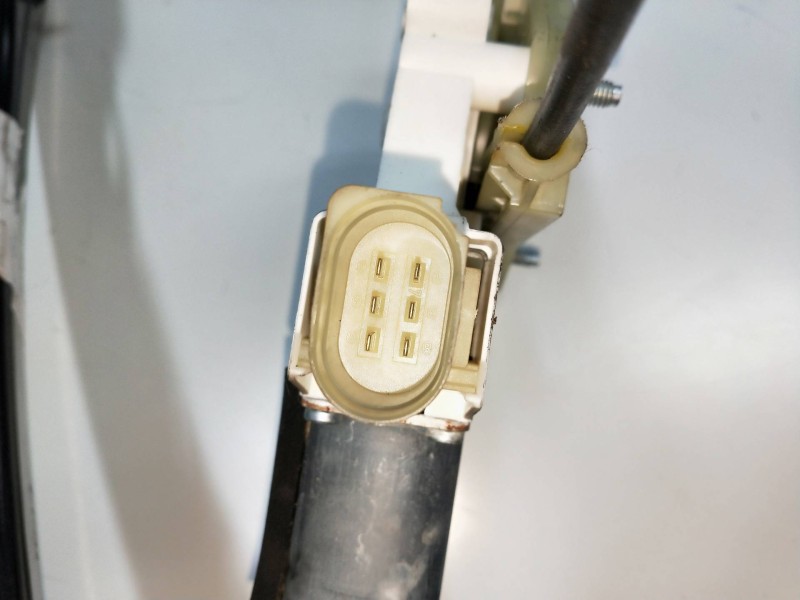 Recambio de elevalunas delantero izquierdo para bmw serie 3 coupe (e92) 325i referencia OEM IAM 013082242  