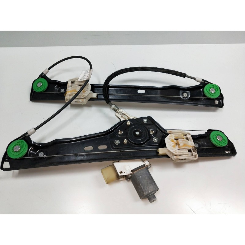 Recambio de elevalunas delantero izquierdo para bmw serie 3 touring (e91) 2.0 16v diesel referencia OEM IAM 0130822226  