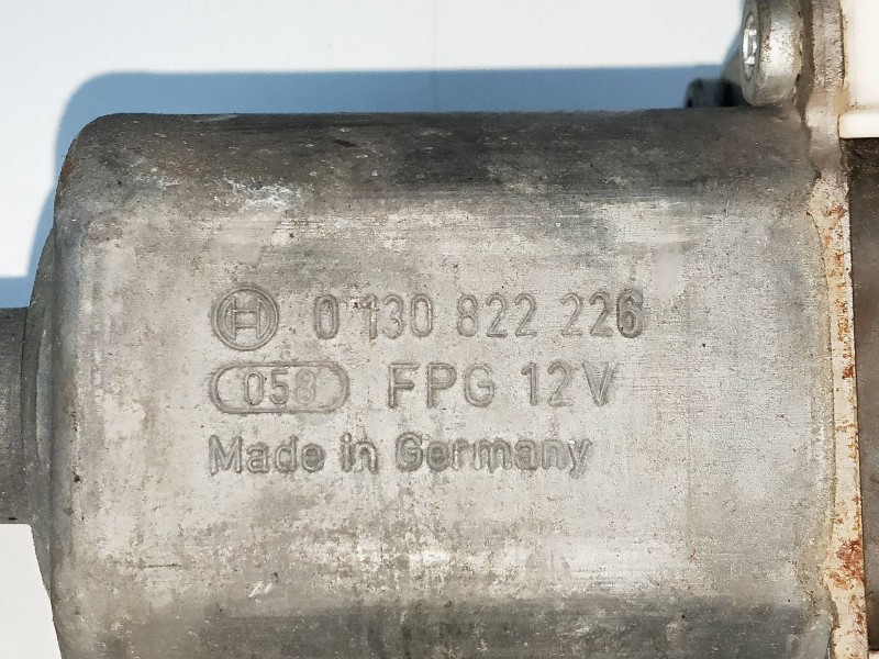 Recambio de elevalunas delantero izquierdo para bmw serie 3 berlina (e90) 318d referencia OEM IAM 0130822226  