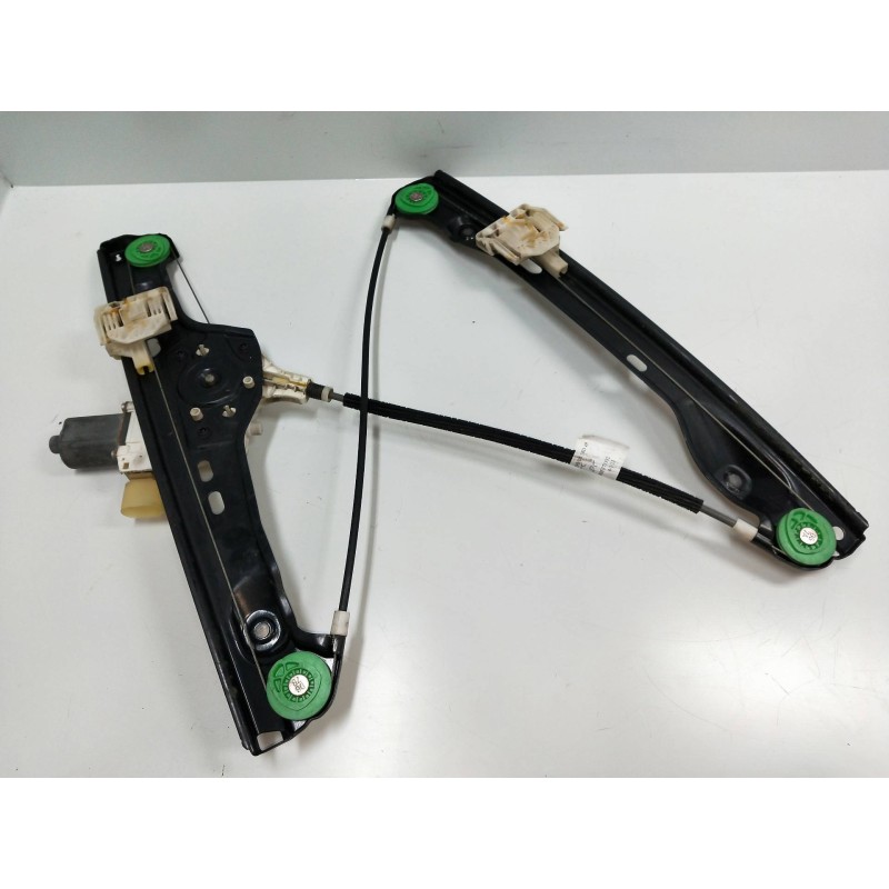 Recambio de elevalunas delantero derecho para bmw serie 3 berlina (e90) 2.0 16v diesel cat referencia OEM IAM 0130822227  