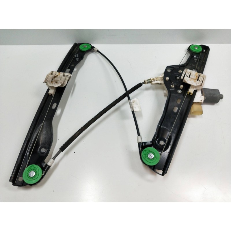 Recambio de elevalunas delantero izquierdo para bmw serie 3 berlina (e90) 2.0 16v diesel referencia OEM IAM 0130822226  