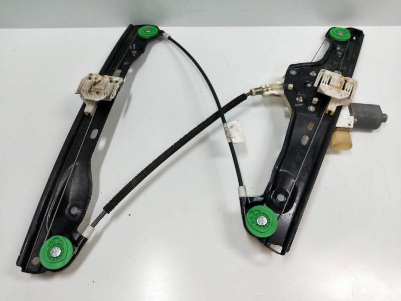 Recambio de elevalunas delantero izquierdo para bmw serie 3 berlina (e90) 2.0 16v diesel referencia OEM IAM 0130822226   Recambio de elevalunas delantero izquierdo para bmw serie 3 berlina (e90) 2.0 16v diesel referencia OEM IAM 0130822226