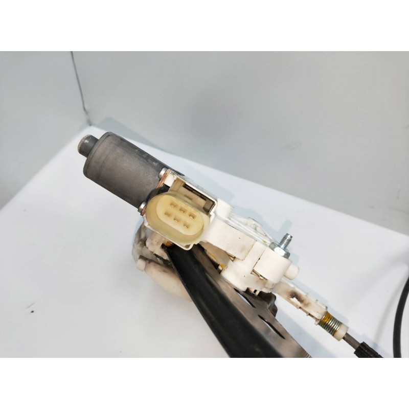 Recambio de elevalunas delantero izquierdo para bmw serie 3 berlina (e90) 2.0 16v diesel referencia OEM IAM 0130822226   Recambio de elevalunas delantero izquierdo para bmw serie 3 berlina (e90) 2.0 16v diesel referencia OEM IAM 0130822226