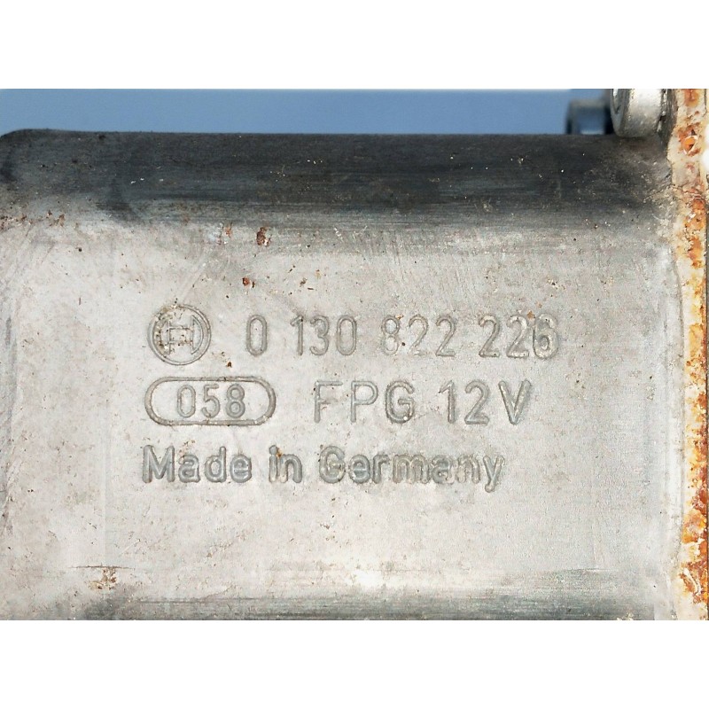 Recambio de elevalunas delantero izquierdo para bmw serie 3 berlina (e90) 2.0 16v diesel referencia OEM IAM 0130822226   Recambio de elevalunas delantero izquierdo para bmw serie 3 berlina (e90) 2.0 16v diesel referencia OEM IAM 0130822226