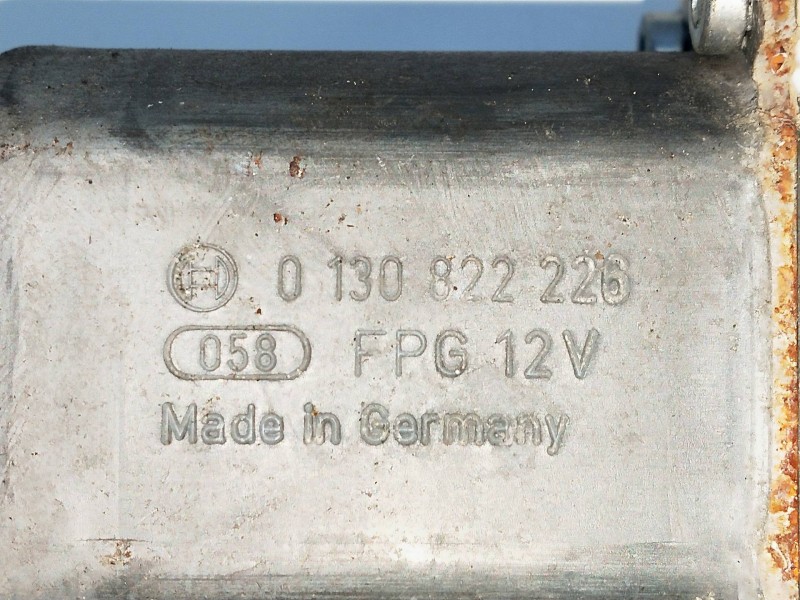 Recambio de elevalunas delantero izquierdo para bmw serie 3 berlina (e90) 2.0 16v diesel referencia OEM IAM 0130822226   Recambio de elevalunas delantero izquierdo para bmw serie 3 berlina (e90) 2.0 16v diesel referencia OEM IAM 0130822226