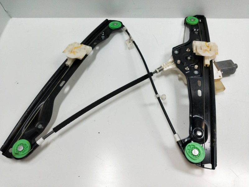 Recambio de elevalunas delantero izquierdo para bmw serie 3 berlina (e90) 2.0 16v diesel cat referencia OEM IAM 0130822226  