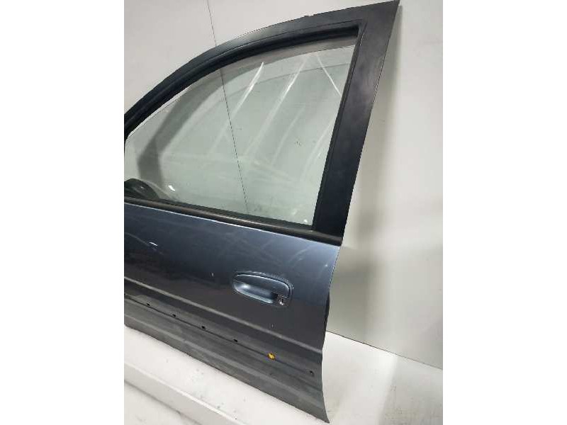 Recambio de puerta delantera izquierda para hyundai matrix (fc) 1.6 gls referencia OEM IAM   