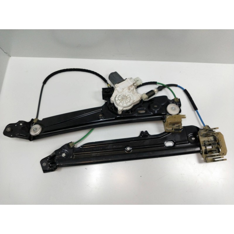 Recambio de elevalunas delantero derecho para bmw serie 5 lim. (f10) 520d referencia OEM IAM 72715649 72481720 