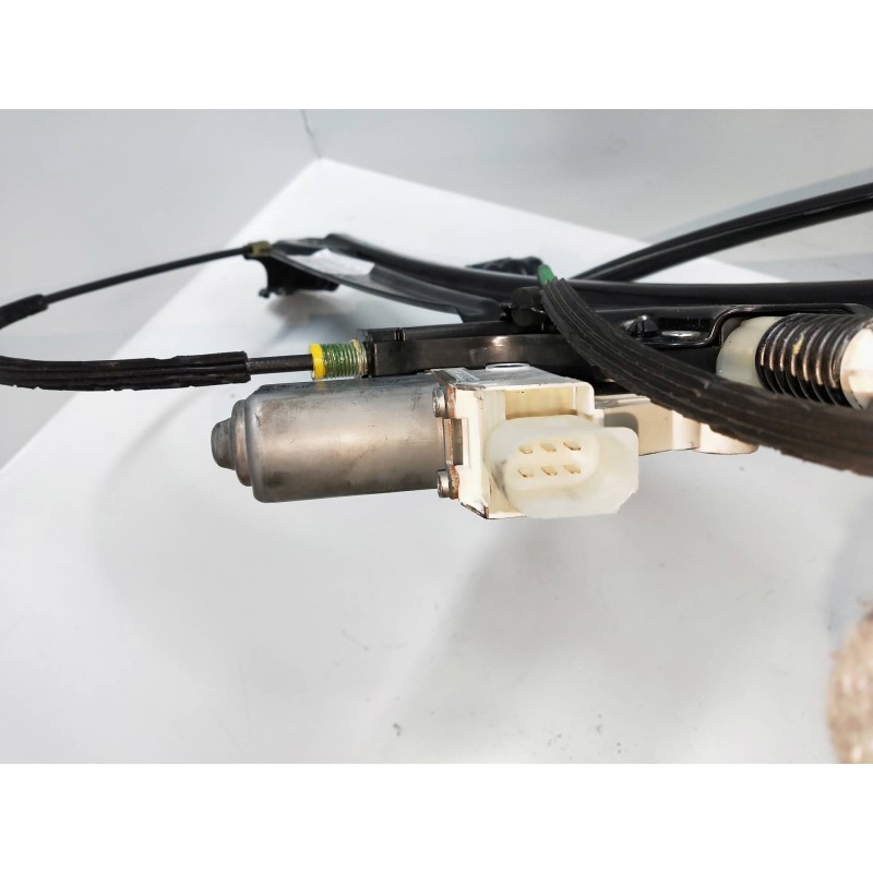 Recambio de elevalunas delantero derecho para bmw serie 5 lim. (f10) 520d referencia OEM IAM 72715649 72481720 