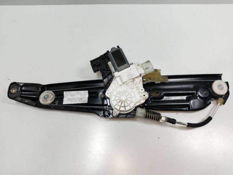 Recambio de elevalunas trasero derecho para bmw serie 5 lim. (f10) 520d referencia OEM IAM 72715649 72481720 