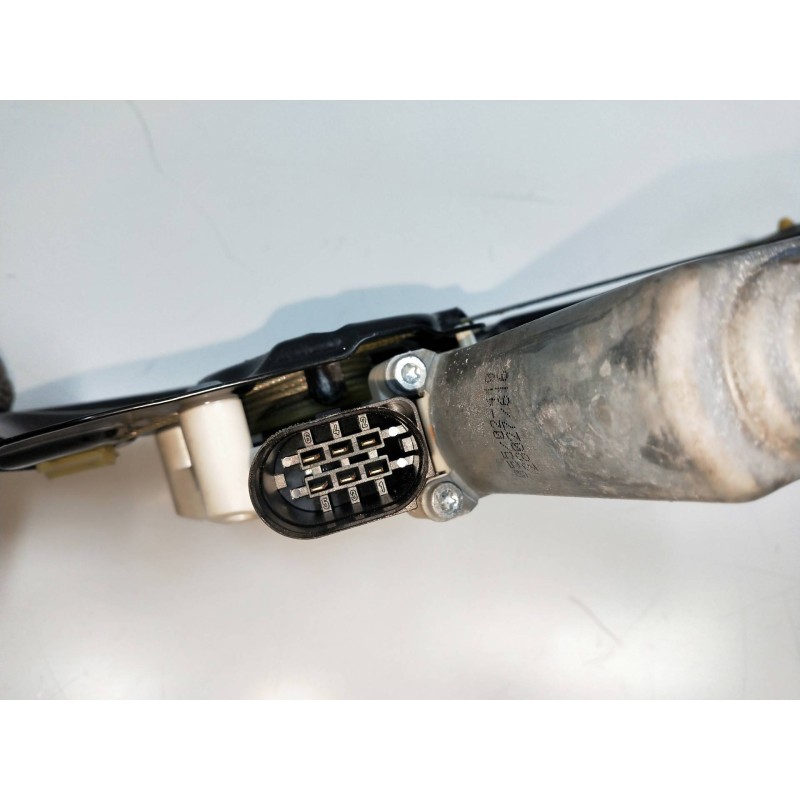 Recambio de elevalunas trasero derecho para bmw serie 5 berlina (e60) 2.0 16v diesel referencia OEM IAM 6922320  