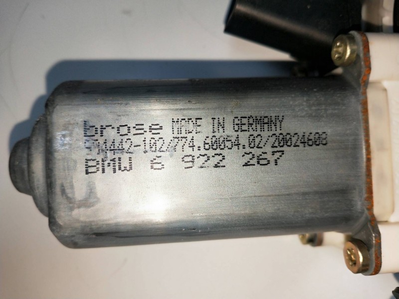 Recambio de elevalunas delantero izquierdo para bmw serie 5 berlina (e60) 3.0 turbodiesel cat referencia OEM IAM 6922267  