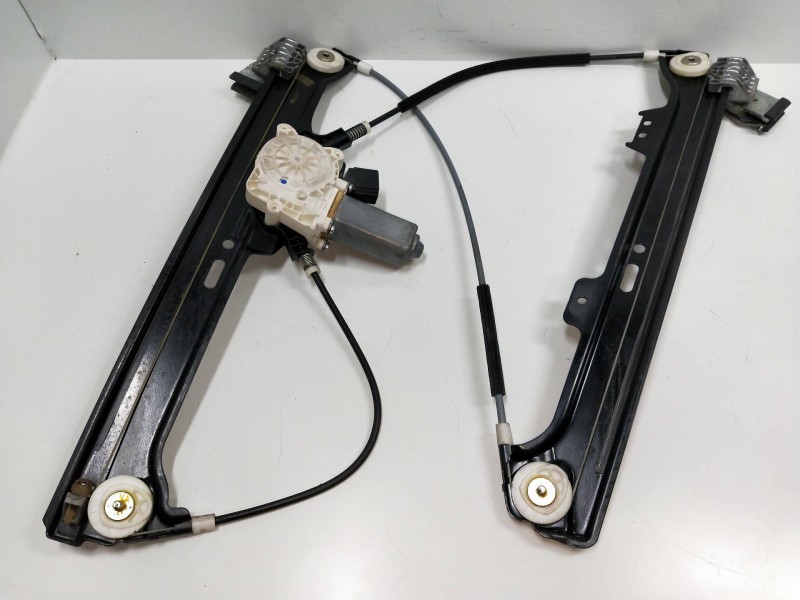 Recambio de elevalunas delantero izquierdo para bmw serie 5 berlina (e60) referencia OEM IAM 6922267  