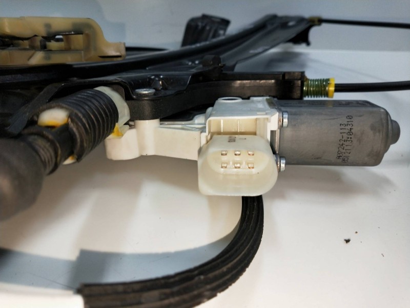 Recambio de elevalunas delantero izquierdo para bmw serie 5 lim. (f10) 535d xdrive referencia OEM IAM 72715639 72481710 