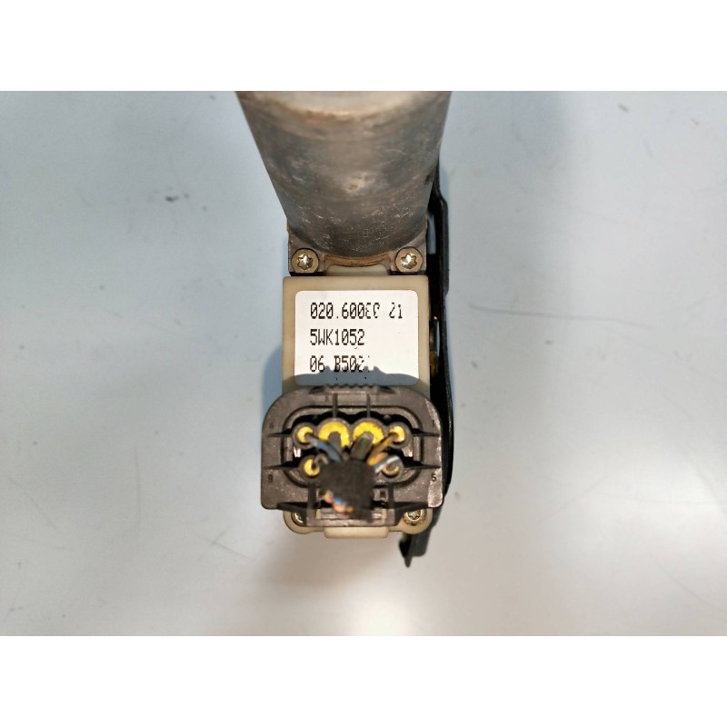 Recambio de elevalunas trasero derecho para bmw serie 7 (e65/e66) 3.6 v8 32v cat referencia OEM IAM   