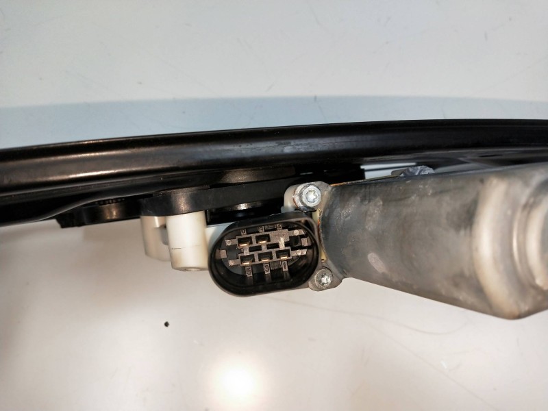 Recambio de elevalunas trasero derecho para bmw x3 (f25) xdrive 30d referencia OEM IAM 7322748  