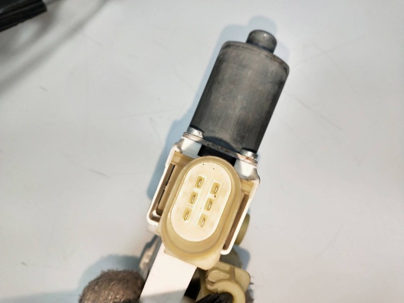 Recambio de elevalunas delantero izquierdo para bmw z4 roadster (e89) referencia OEM IAM 6952085 91024510  Recambio de elevalunas delantero izquierdo para bmw z4 roadster (e89) referencia OEM IAM 6952085 91024510