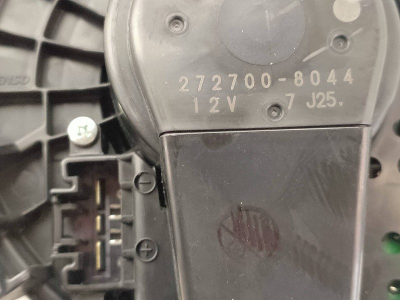 Recambio de motor calefaccion para toyota rav 4 (a3) executive referencia OEM IAM 2727008044  