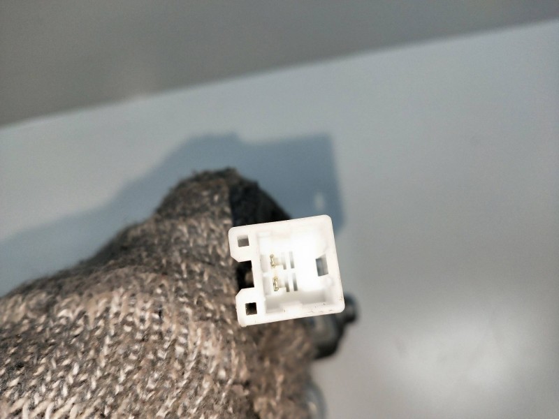 Recambio de elevalunas delantero derecho para chevrolet aveo 1.4 cat referencia OEM IAM 96652142  4P