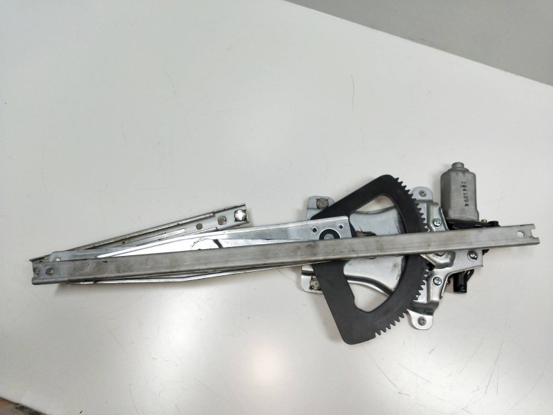 Recambio de elevalunas delantero derecho para chevrolet kalos referencia OEM IAM 96541738  5P Recambio de elevalunas delantero derecho para chevrolet kalos referencia OEM IAM 96541738  5P