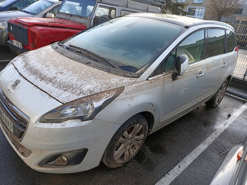 peugeot 5008 del año 2014
