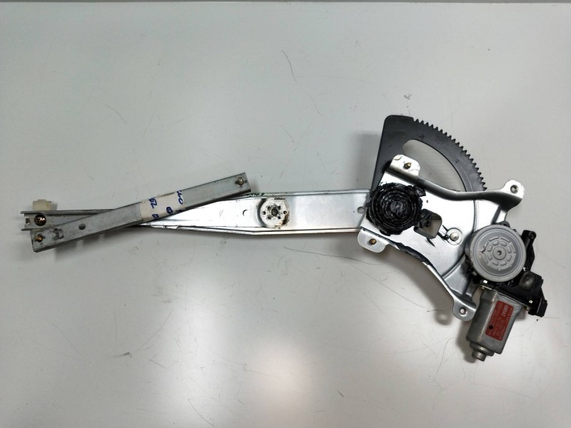 Recambio de elevalunas delantero derecho para daewoo kalos referencia OEM IAM 96541738   Recambio de elevalunas delantero derecho para daewoo kalos referencia OEM IAM 96541738