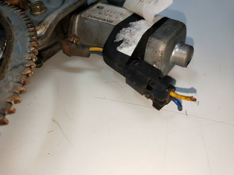 Recambio de elevalunas delantero derecho para daewoo nexia 1.5 16v cat referencia OEM IAM 96169679  3P
