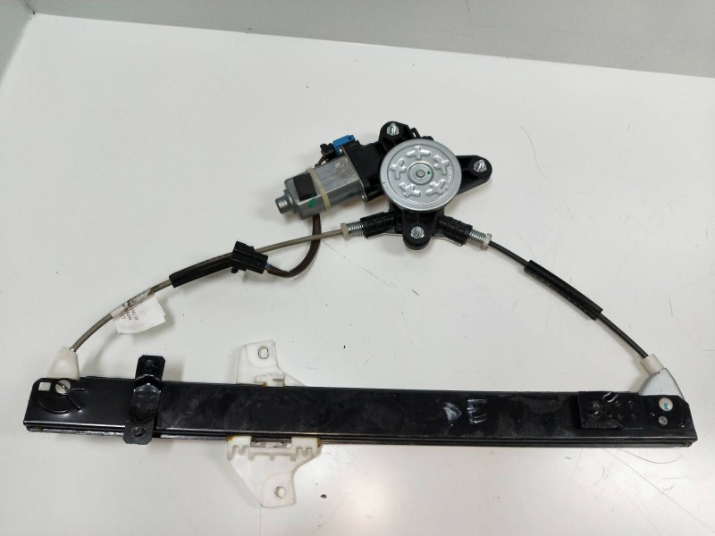 Recambio de elevalunas delantero derecho para chevrolet spark 1.0 cat referencia OEM IAM 98820M3010  5P
