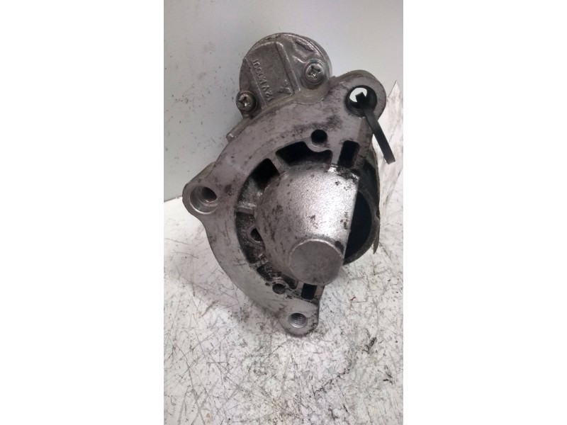 Recambio de motor arranque para citroen c4 berlina exclusive referencia OEM IAM M000T82081ZE 9656317880  Recambio de motor arranque para citroen c4 berlina exclusive referencia OEM IAM M000T82081ZE 9656317880