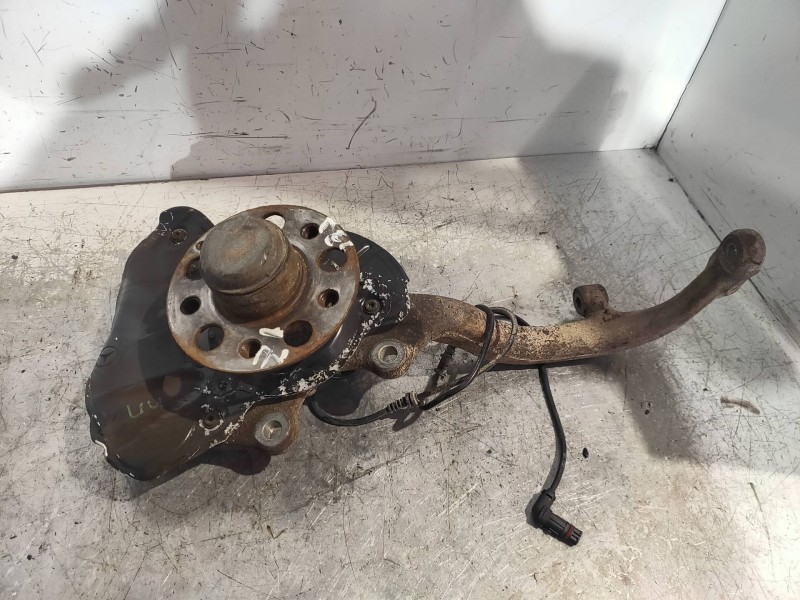 Recambio de mangueta delantera izquierda para mercedes clase s (w221) berlina 320 / 350 cdi (221.022) referencia OEM IAM   