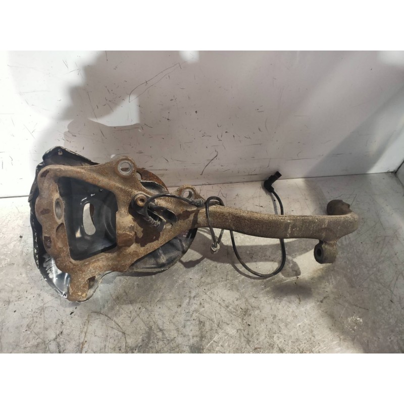 Recambio de mangueta delantera izquierda para mercedes clase s (w221) berlina 320 / 350 cdi (221.022) referencia OEM IAM   