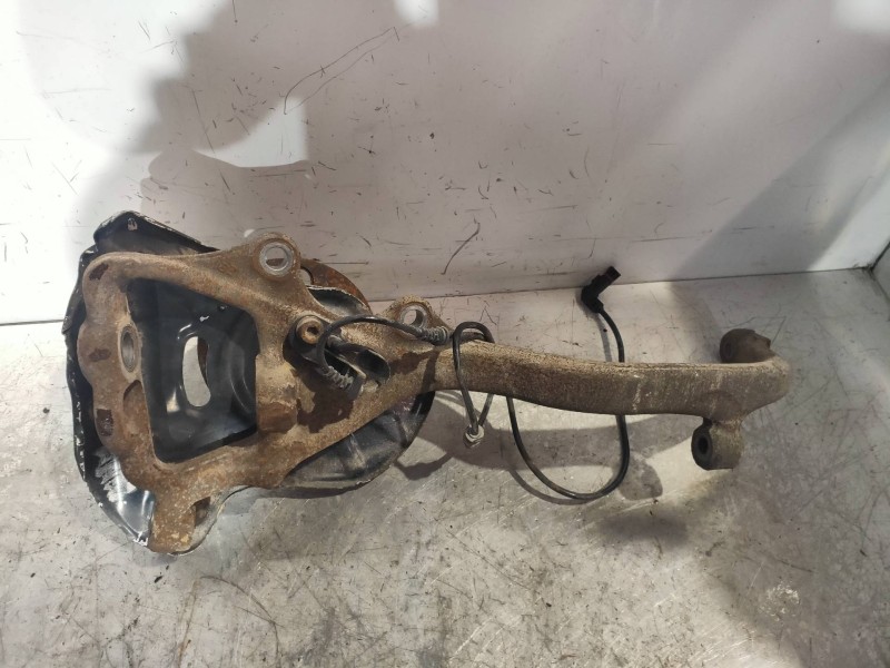 Recambio de mangueta delantera izquierda para mercedes clase s (w221) berlina 320 / 350 cdi (221.022) referencia OEM IAM   