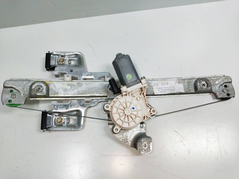Recambio de elevalunas trasero derecho para chrysler 300 c 3.5 referencia OEM IAM 994667100 7746002826 4P