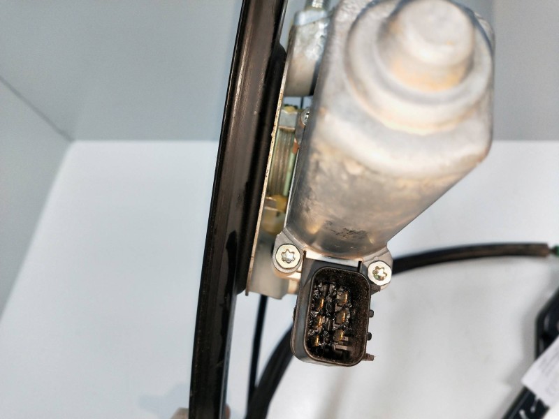 Recambio de elevalunas delantero izquierdo para chrysler 300 c 3.5 referencia OEM IAM 994668100 7746002827 4P