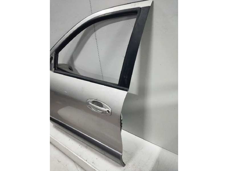 Recambio de puerta delantera izquierda para hyundai santa fe (sm) 2.0 crdi cat referencia OEM IAM   