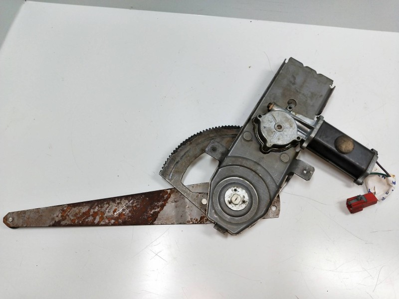 Recambio de elevalunas delantero derecho para chrysler saratoga referencia OEM IAM 10491A0300  4P