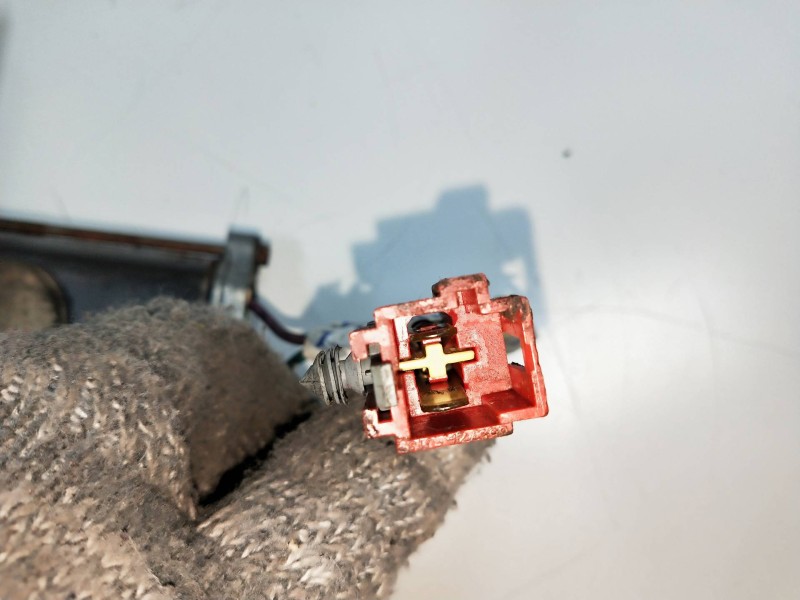 Recambio de elevalunas delantero derecho para chrysler saratoga referencia OEM IAM 10491A0300  4P