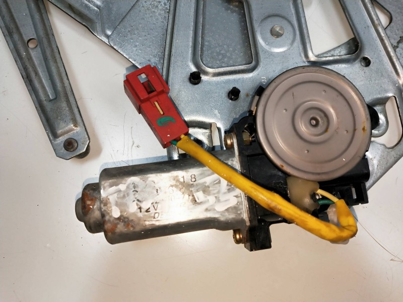 Recambio de elevalunas trasero izquierdo para chrysler stratus berlina (ja) 2.0 cat referencia OEM IAM   4P